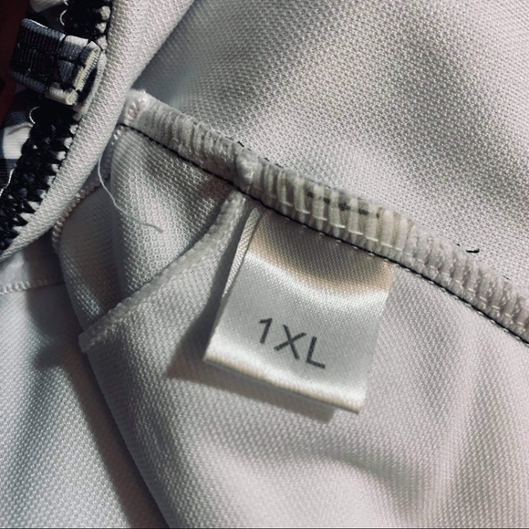 Plaid, off shoulder one piece swimsuit size 1X - K - Picture 3 of 4